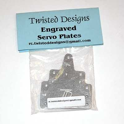 Twisted Designs Engraved Aluminum Servo Plates (1 Pair)